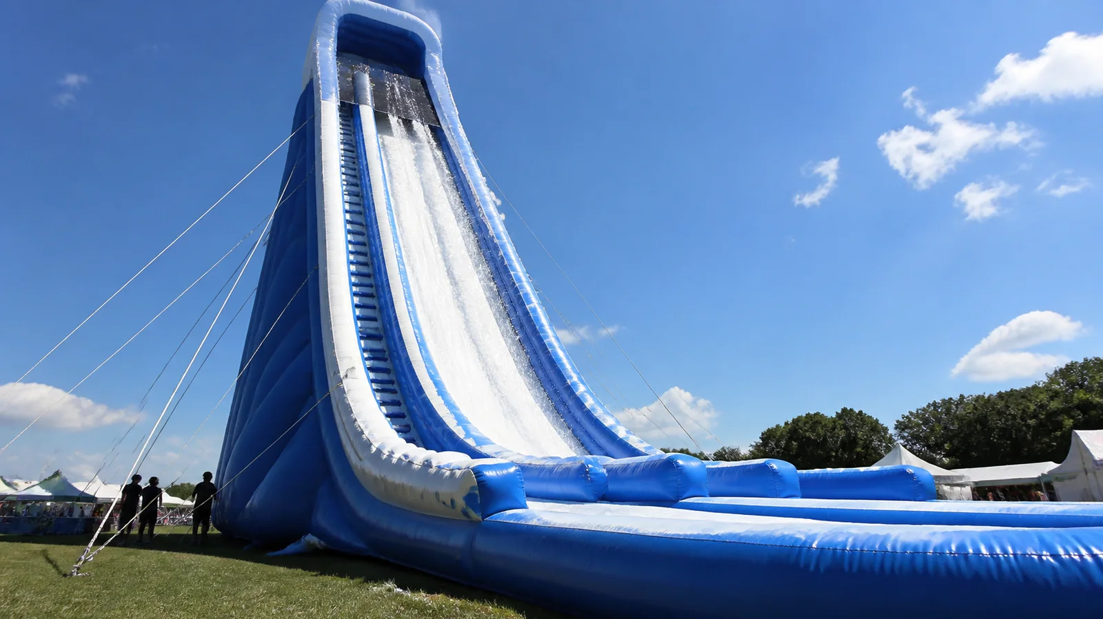60-Foot Giant Water Slide: Commercial Sizing, Installation & Event ROI
