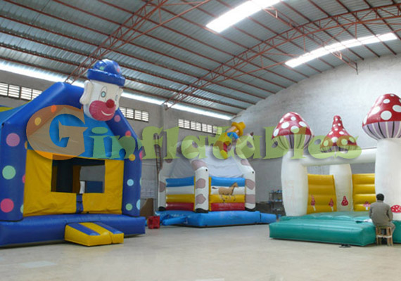 inflatable bounce house