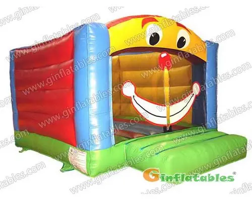 Clownaround jumping house