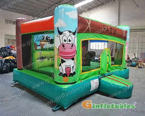 7.5' Indoor farm bounce house