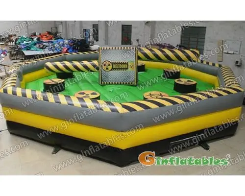 Inflatable meltdown ride