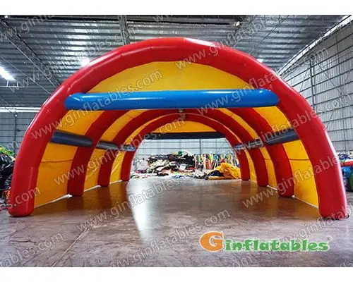 Inflatable airtight tent