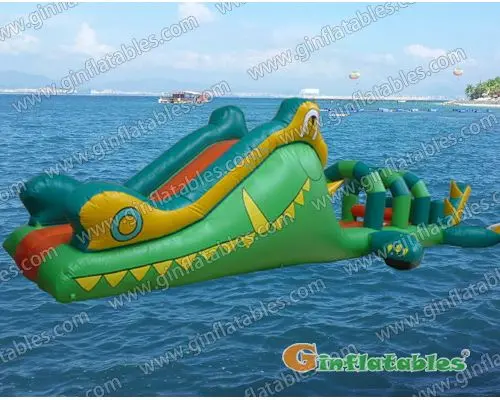 11mLx2mW Alligator Water Obstacle Slide