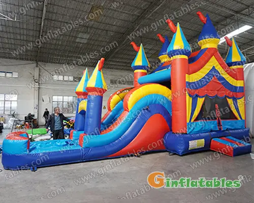 Inflatable castle combo with slide wet/dry