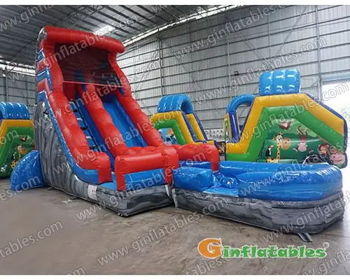 Water slide with detachable pool